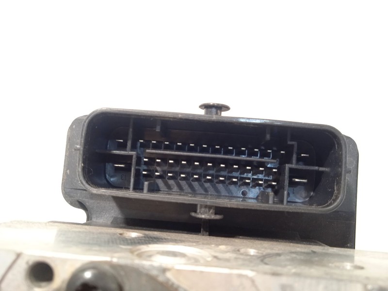 Recambio de abs para hyundai i30 (gd) trend referencia OEM IAM 58920A6210 A658920500 6158945200