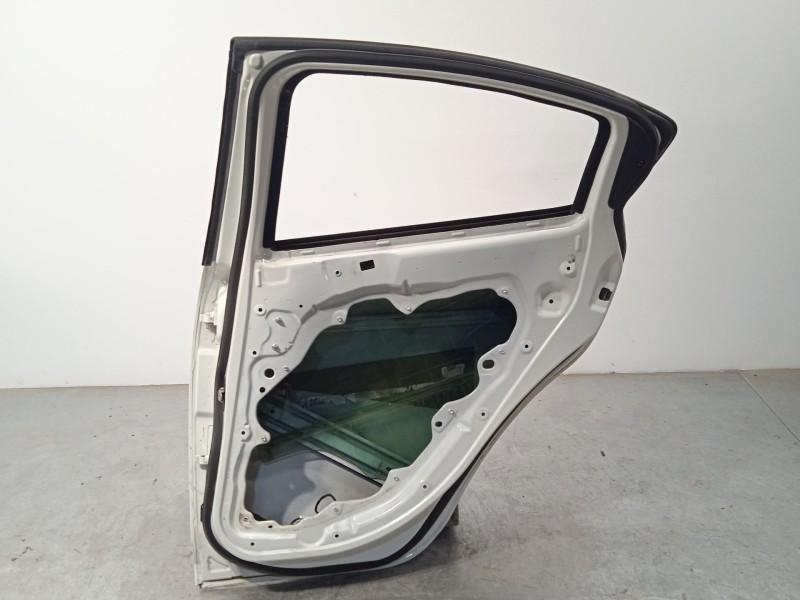 Recambio de puerta trasera derecha para alfa romeo giulietta (191) progression referencia OEM IAM 50509298 6000634837 
