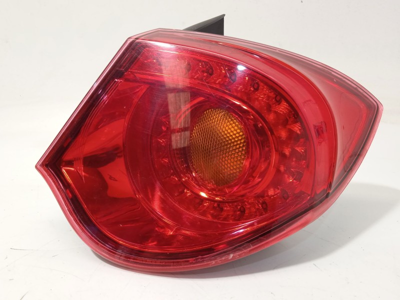 Recambio de piloto trasero derecho para alfa romeo giulietta (191) progression referencia OEM IAM 50513612  