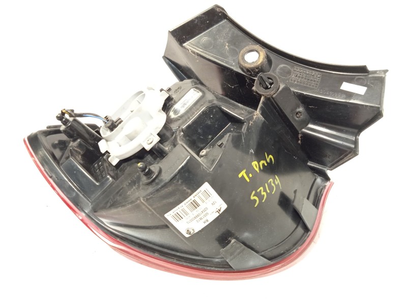 Recambio de piloto trasero derecho para alfa romeo giulietta (191) progression referencia OEM IAM 50513612  