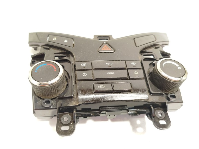 Recambio de mando climatizador para chevrolet cruze ls referencia OEM IAM 3870568  