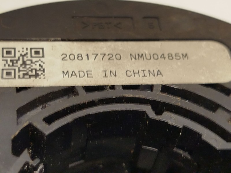 Recambio de anillo airbag para chevrolet cruze ls referencia OEM IAM 20817720  