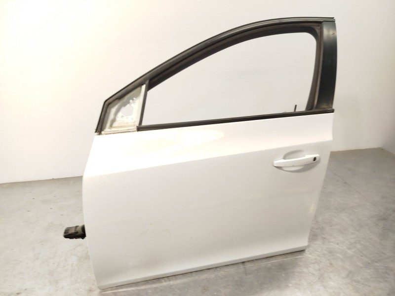 Recambio de puerta delantera izquierda para chevrolet cruze ls referencia OEM IAM 95987757  