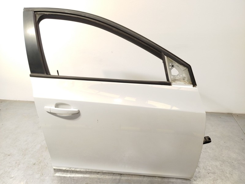 Recambio de puerta delantera derecha para chevrolet cruze ls referencia OEM IAM 95987758  