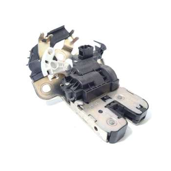 CERRADURA MALETERO / PORTON 8R0827505 