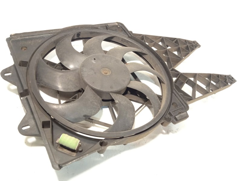 Recambio de electroventilador para alfa romeo giulietta (191) progression referencia OEM IAM 50514483 5000798 3N074205