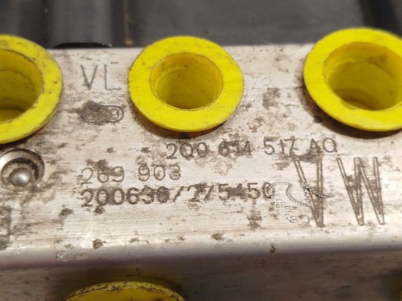 Recambio de abs para seat arona style referencia OEM IAM 2Q0614517AQ 2Q0614517M 269903