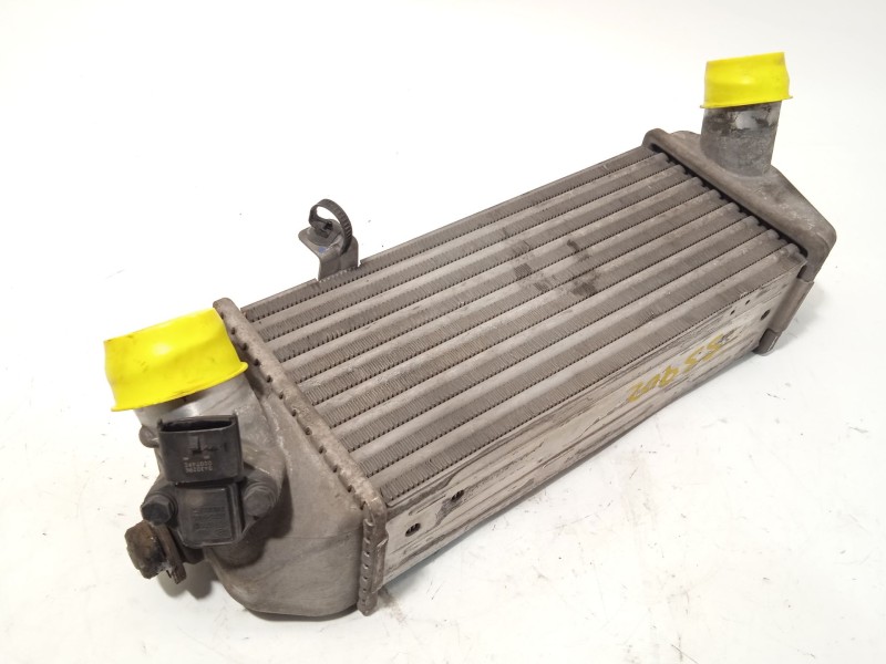 Recambio de intercooler para kia venga (yn) 1.6 crdi 128 referencia OEM IAM 282712A700  