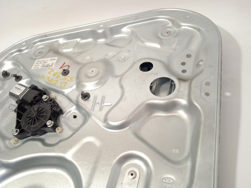 Recambio de elevalunas delantero derecho para kia venga (yn) 1.6 crdi 128 referencia OEM IAM 824801P020 824601P000 