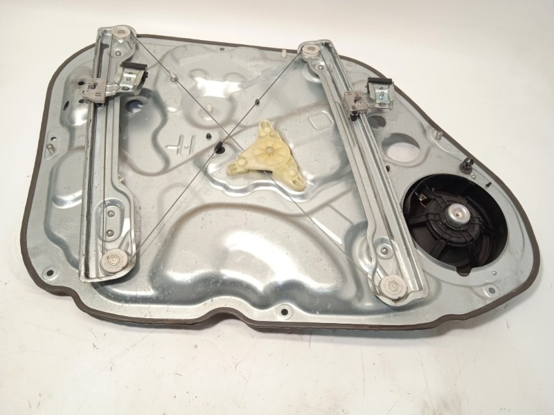 Recambio de elevalunas delantero derecho para kia venga (yn) 1.6 crdi 128 referencia OEM IAM 824801P020 824601P000 