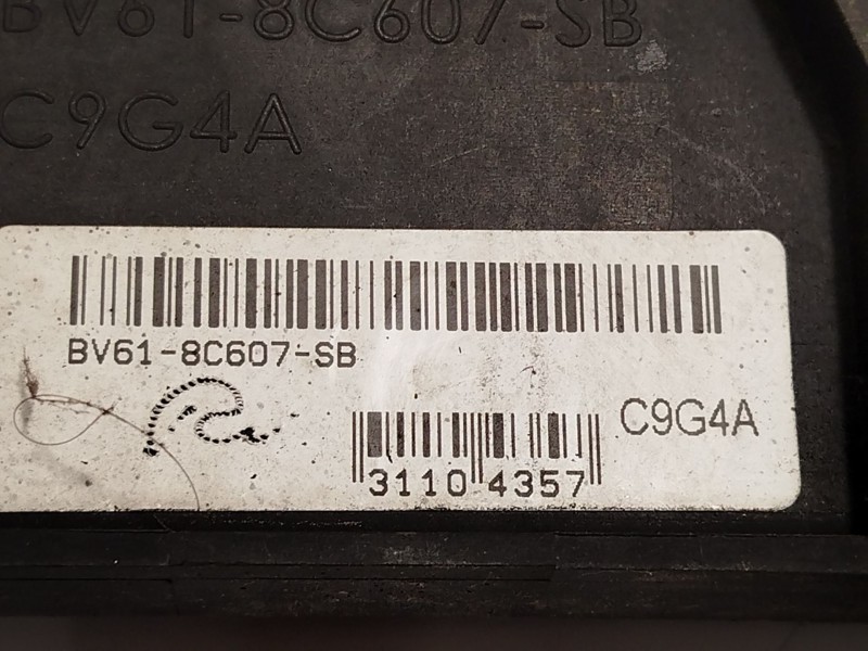 Recambio de electroventilador para ford focus iii 1.0 ecoboost referencia OEM IAM BV618C607SB 1815246 