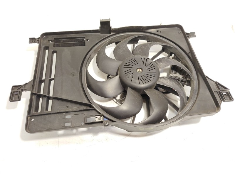Recambio de electroventilador para ford focus iii 1.0 ecoboost referencia OEM IAM CV618C607VA 2269500 