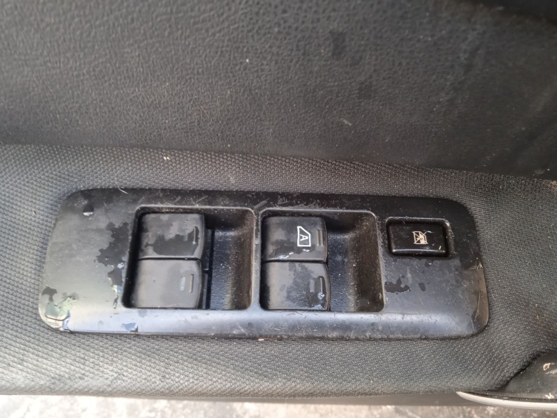 nissan qashqai i (j10, nj10) del año 2007