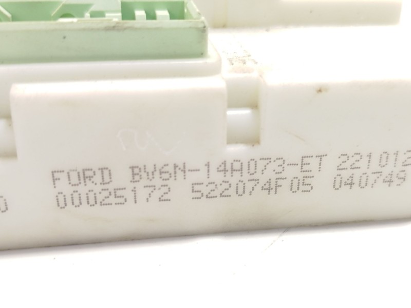 Recambio de caja reles / fusibles para ford focus iii 1.0 ecoboost referencia OEM IAM BV6N14A073ET 2443670 