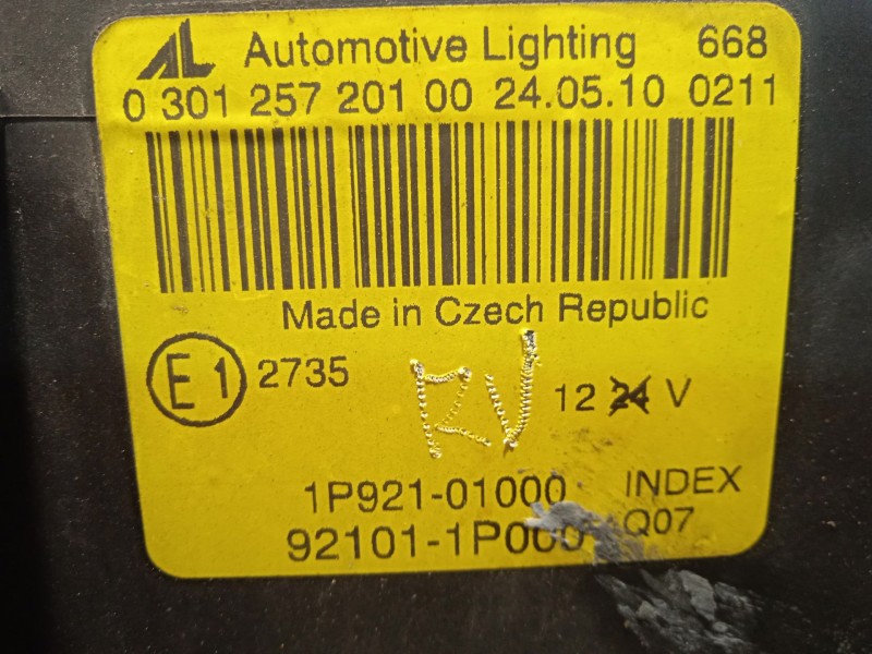 Recambio de faro izquierdo para kia venga (yn) 1.6 crdi 128 referencia OEM IAM 921011P000  030125720100
