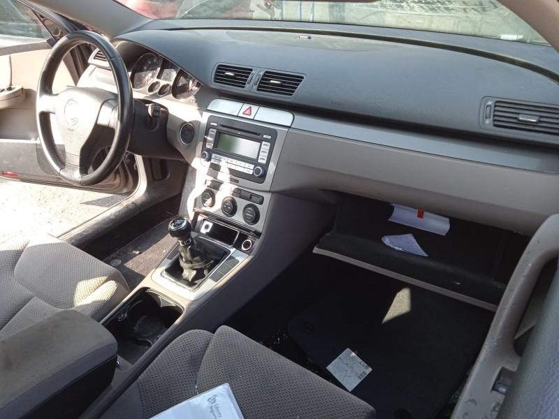 volkswagen passat b6 (3c2) del año 2007