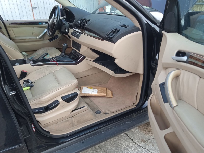 bmw x5 (e53) del año 2001