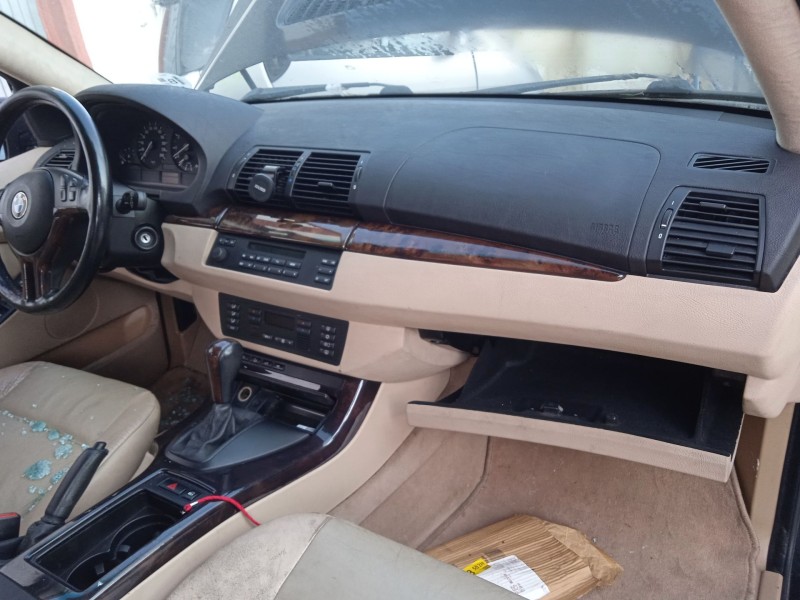 bmw x5 (e53) del año 2001