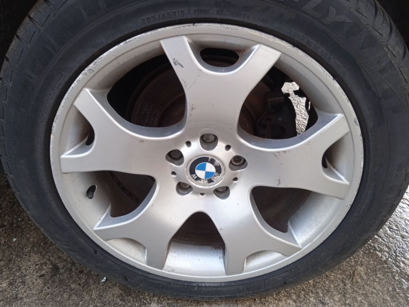 bmw x5 (e53) del año 2001