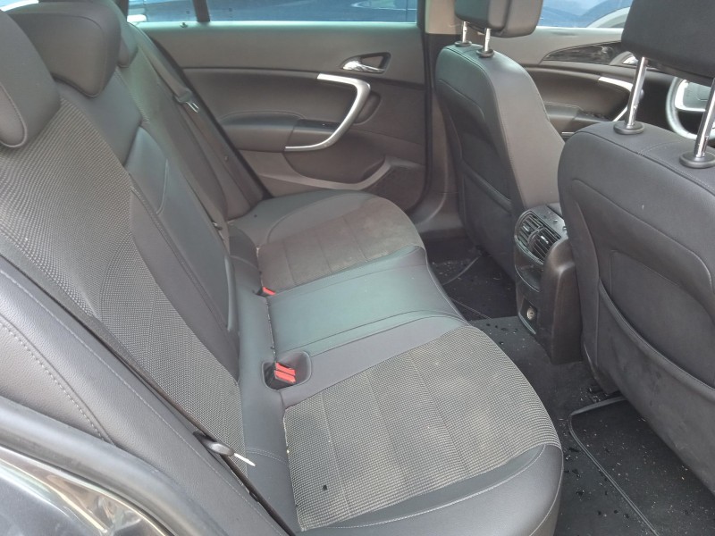 opel insignia a sports tourer (g09) del año 2011