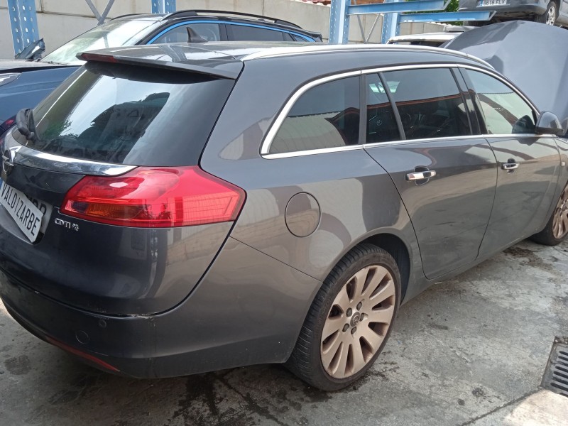 opel insignia a sports tourer (g09) del año 2011