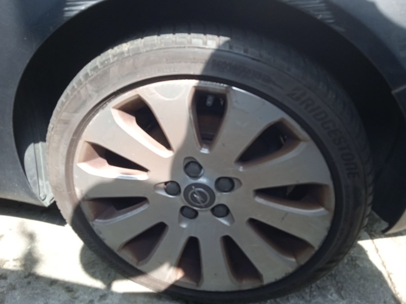 opel insignia a sports tourer (g09) del año 2011