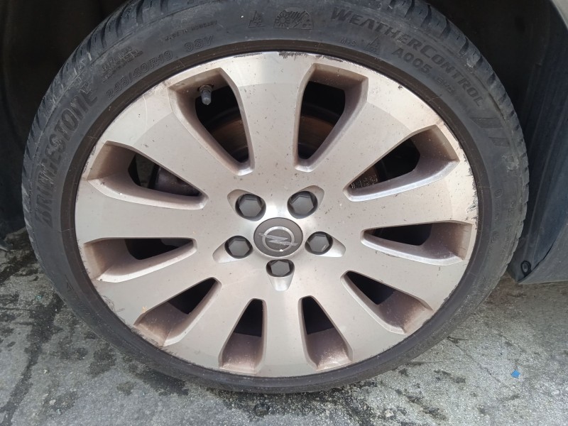 opel insignia a sports tourer (g09) del año 2011