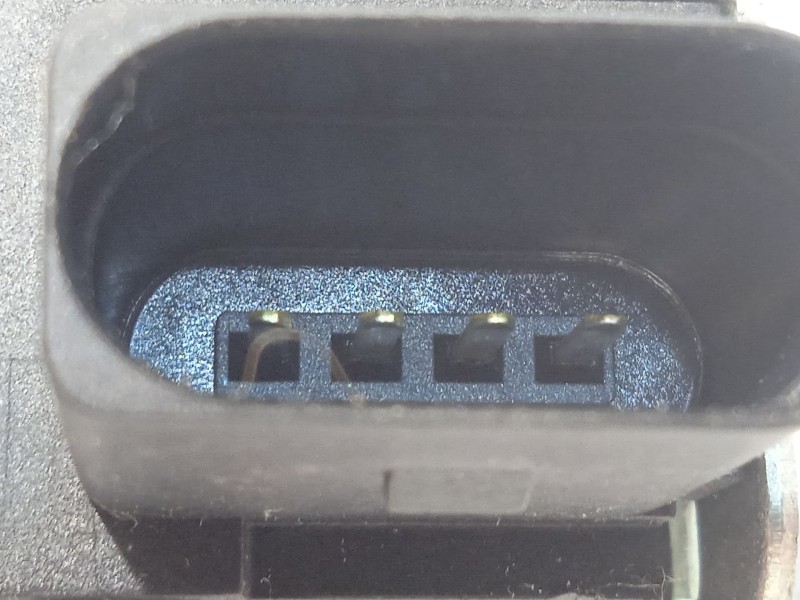 Recambio de cerradura maletero / porton para seat ibiza (6p1) reference referencia OEM IAM 6J4827505D 6J4827505D9B9 