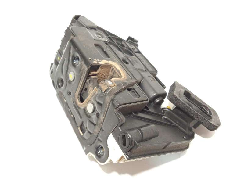 CERRADURA PUERTA DELANTERA DERECHA 6V1837016A 