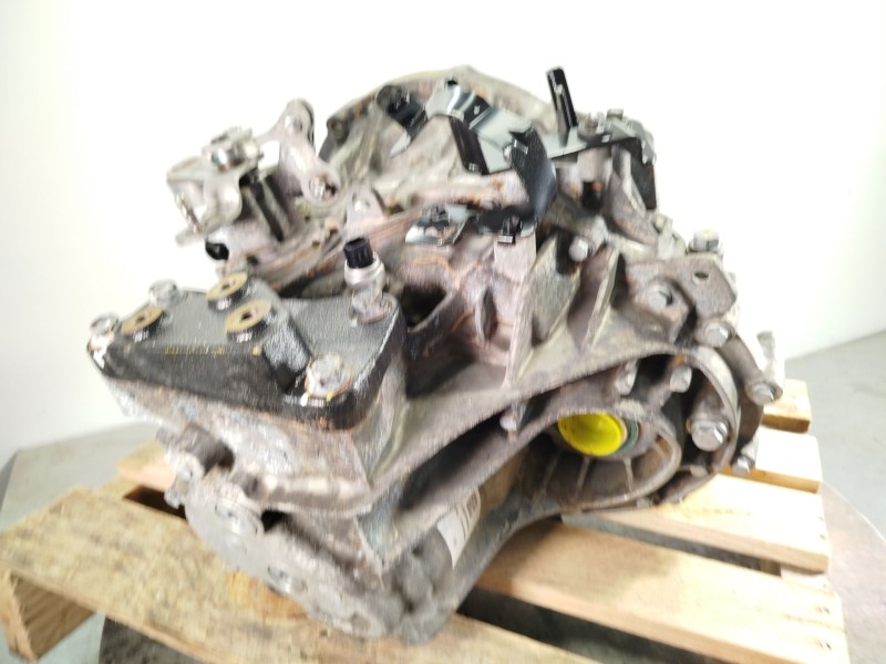 Recambio de caja cambios para ssangyong tivoli 1.2 referencia OEM IAM 0703BAK01230N  