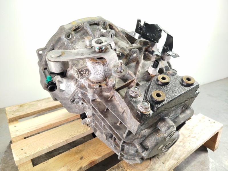 Recambio de caja cambios para ssangyong tivoli 1.2 referencia OEM IAM 0703BAK01230N  