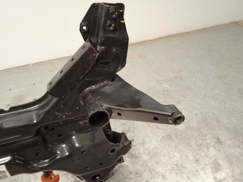 Recambio de puente delantero para ssangyong tivoli 1.2 referencia OEM IAM 4010035000  