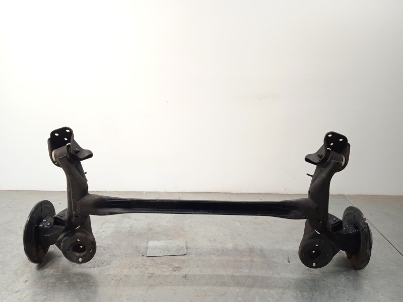 Recambio de puente trasero para ssangyong tivoli 1.2 referencia OEM IAM 4550035000  
