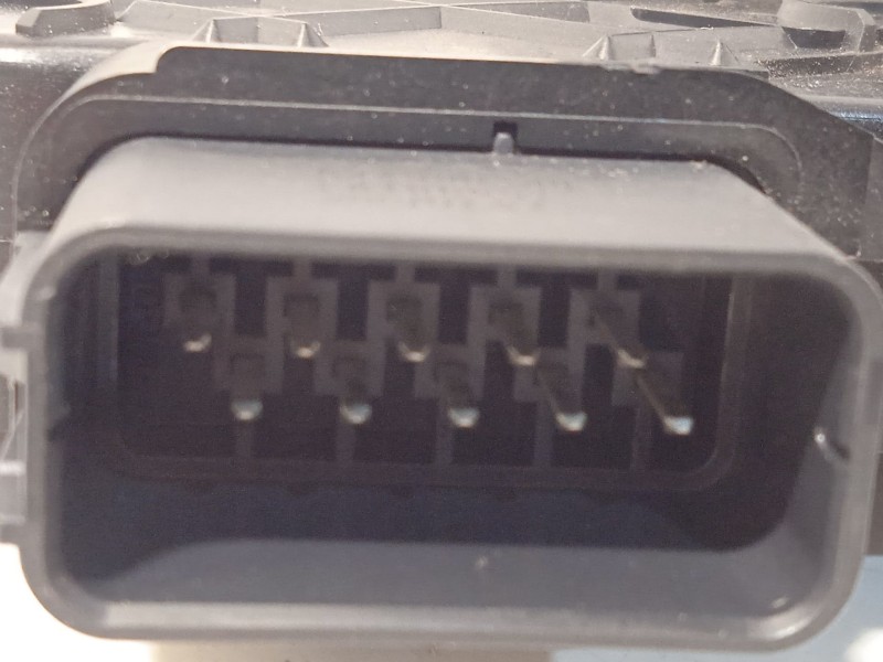 Recambio de cerradura puerta delantera derecha para volvo v50 (545) 2.0 d referencia OEM IAM 30753664  