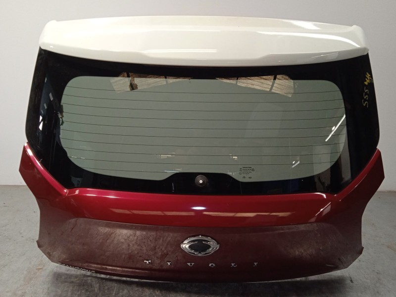 Recambio de porton trasero para ssangyong tivoli 1.2 referencia OEM IAM 6401135050  