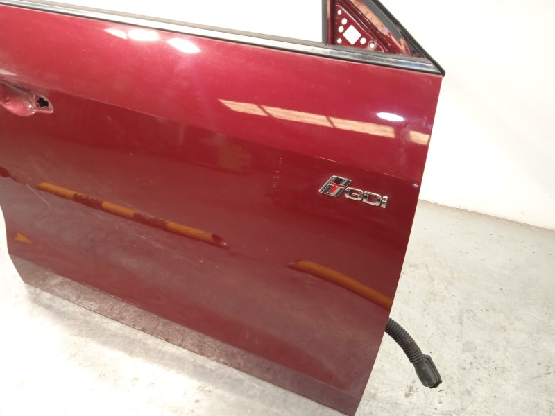 Recambio de puerta delantera derecha para ssangyong tivoli 1.2 referencia OEM IAM 6202135000 6202135004 