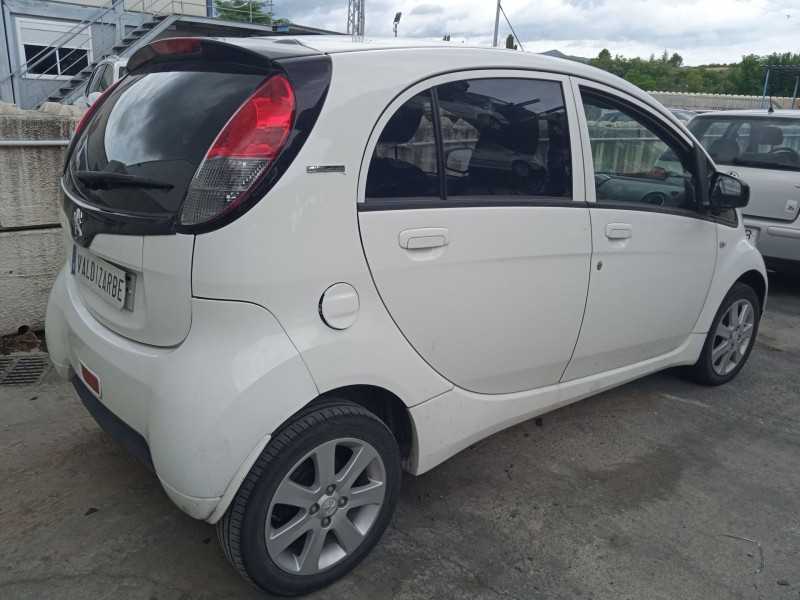 peugeot ion del año 2012