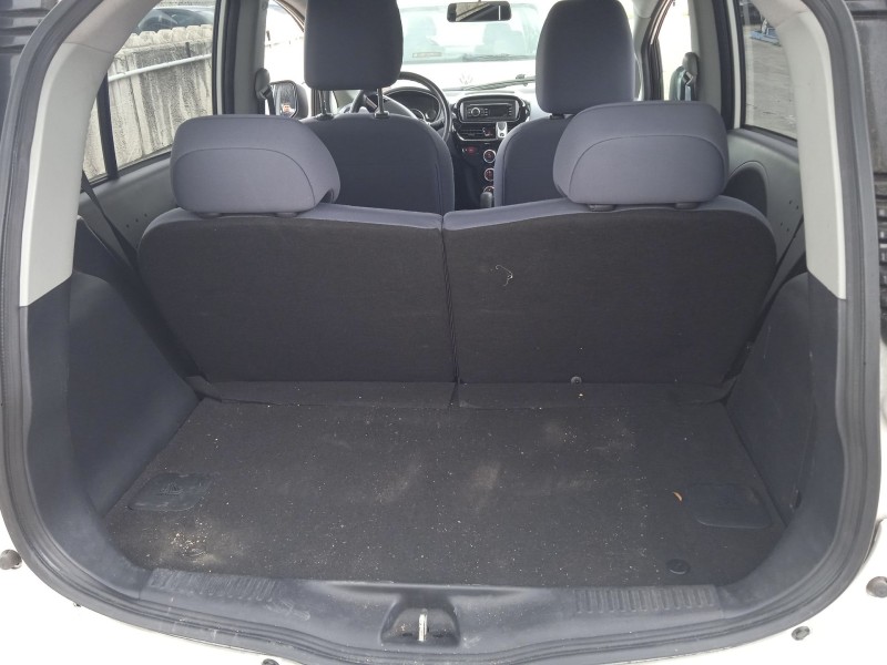 peugeot ion del año 2012