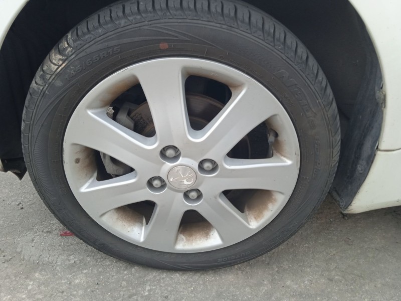 peugeot ion del año 2012