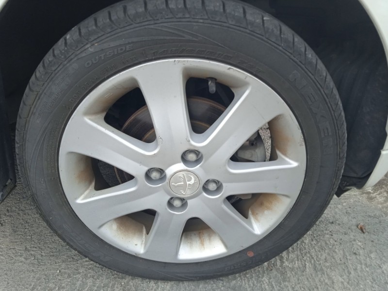 peugeot ion del año 2012