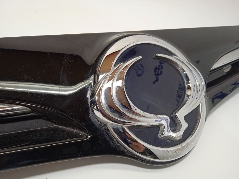 Recambio de rejilla delantera para ssangyong tivoli 1.2 referencia OEM IAM 7877135000 7875135000 