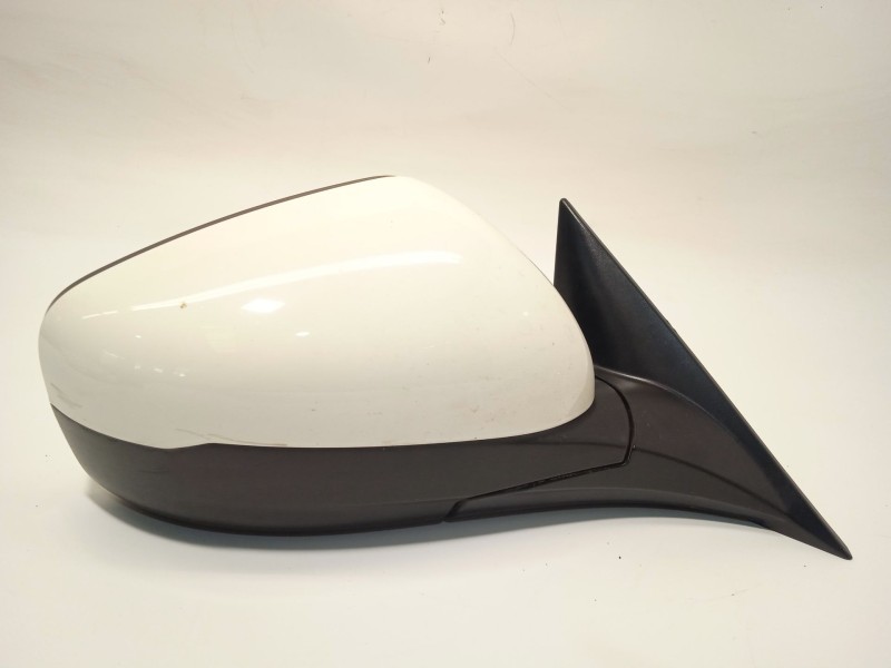 Recambio de retrovisor derecho para ssangyong tivoli 1.2 referencia OEM IAM 7894035200 7894035300 