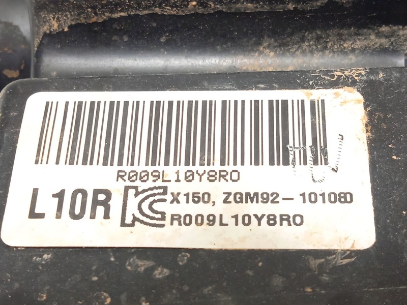 Recambio de faro derecho para ssangyong tivoli 1.2 referencia OEM IAM ZGM92161080 ZGM92160080 ZGM92101080