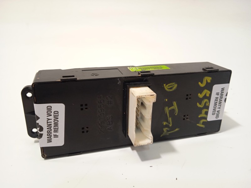 Recambio de mando elevalunas delantero izquierdo para ssangyong tivoli 1.2 referencia OEM IAM 8581135200  