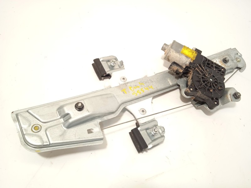 Recambio de elevalunas trasero derecho para ssangyong tivoli 1.2 referencia OEM IAM 98840X1010  