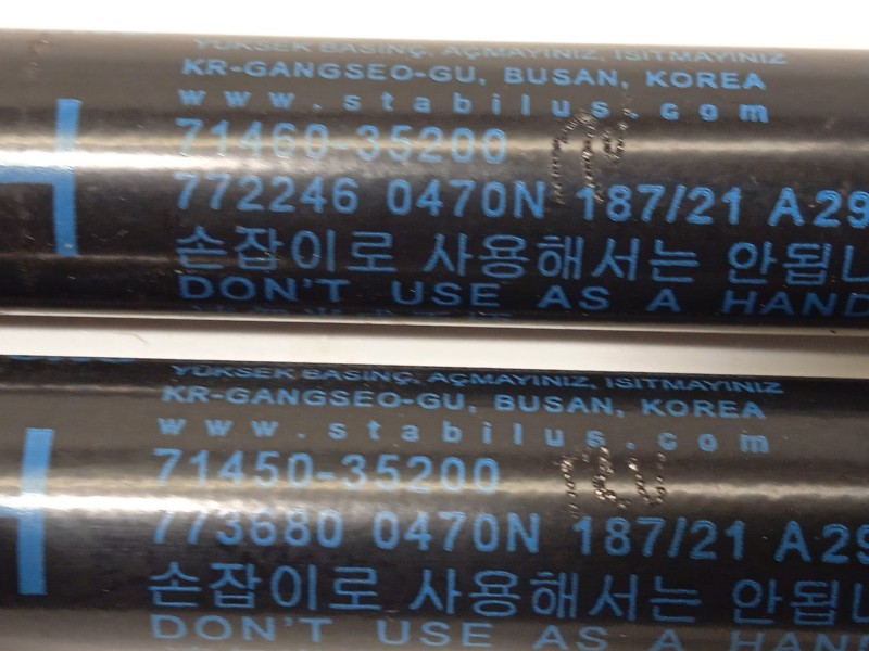 Recambio de amortiguadores maletero / porton para ssangyong tivoli 1.2 referencia OEM IAM 7145035200 7146035200 