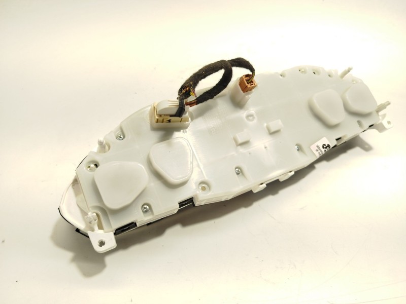 Recambio de cuadro instrumentos para peugeot 208 i (ca_, cc_) 1.2 vti 82 referencia OEM IAM 9825986180  