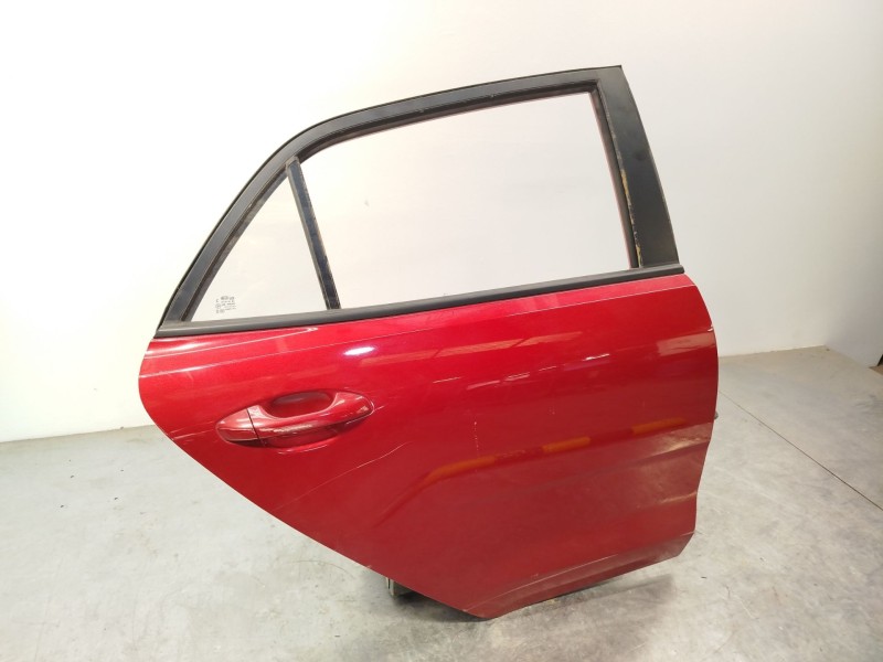 Recambio de puerta trasera derecha para kia rio iv (yb, sc, fb) 1.25 referencia OEM IAM 77004H8000  