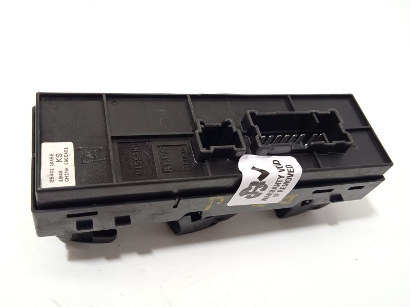 Recambio de mando elevalunas delantero izquierdo para nissan juke (f15) 1.5 dci referencia OEM IAM 254011KA5E  