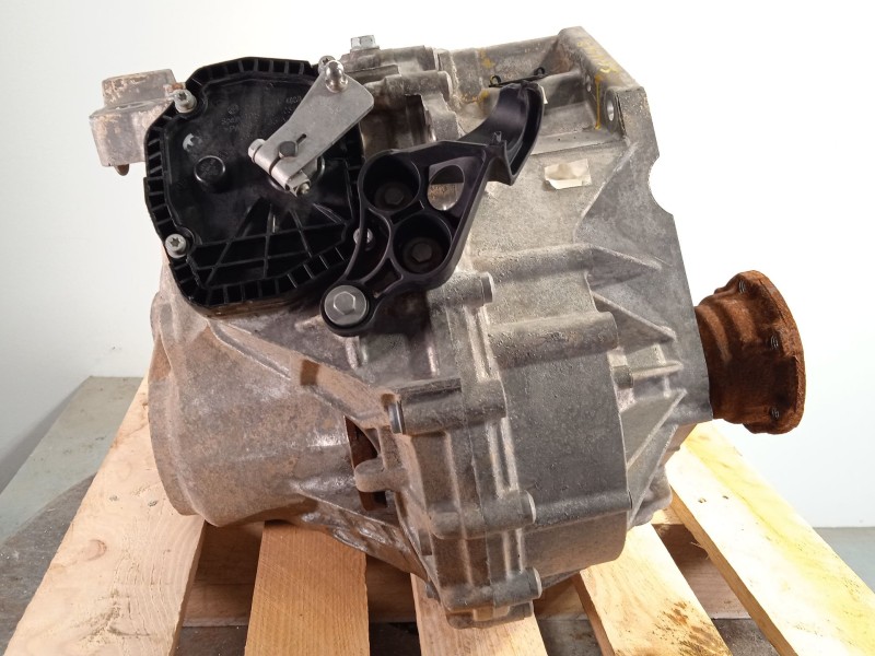 Recambio de caja cambios para volkswagen t-cross (c11, d31) 1.0 tsi referencia OEM IAM URG 0CW300020 